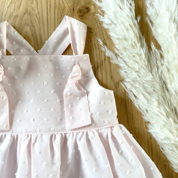 robe noemie little eole pour bebe fille en coton plumetis rose bretelle