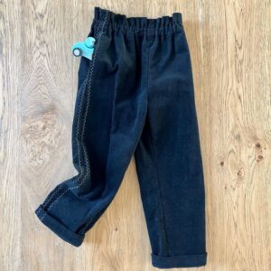 Pantalon Bohème – Velours Noir – 4 ans