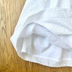 Robe à Bretelles – Broderie anglaise blanche – 3 ans