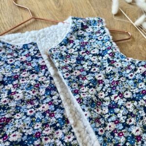 Gilet sans manche – Coton imprimé fleuri bleu – 2 ans