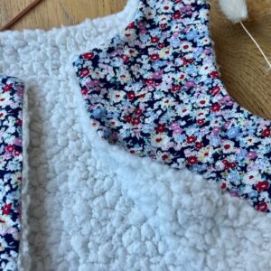 Gilet sans manche – Coton imprimé fleuri marine – 2 ans